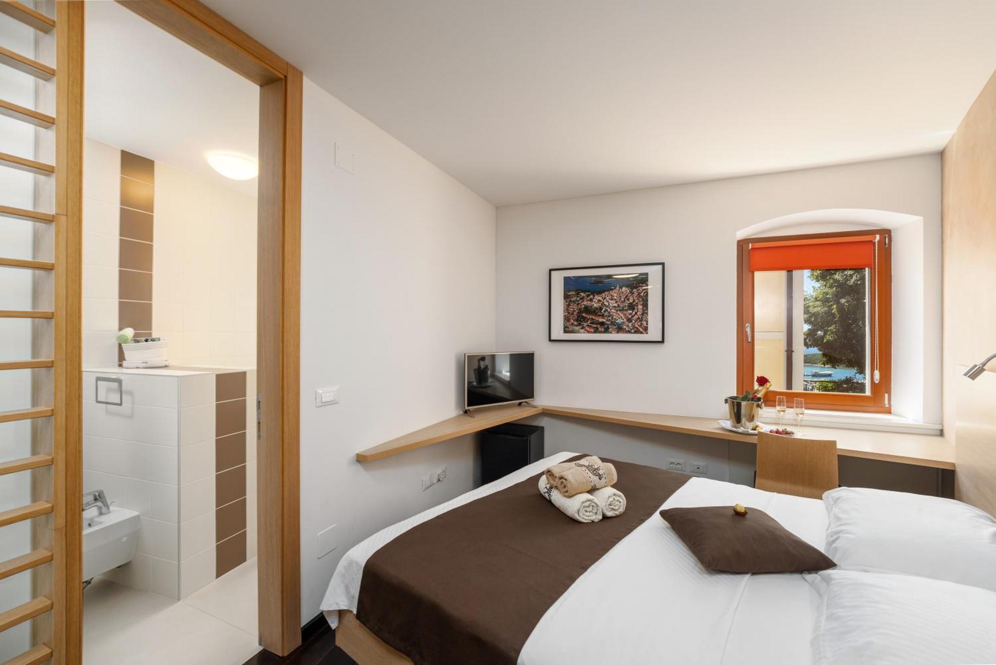 Boutique Wrungel Hotell Vrsar Eksteriør bilde
