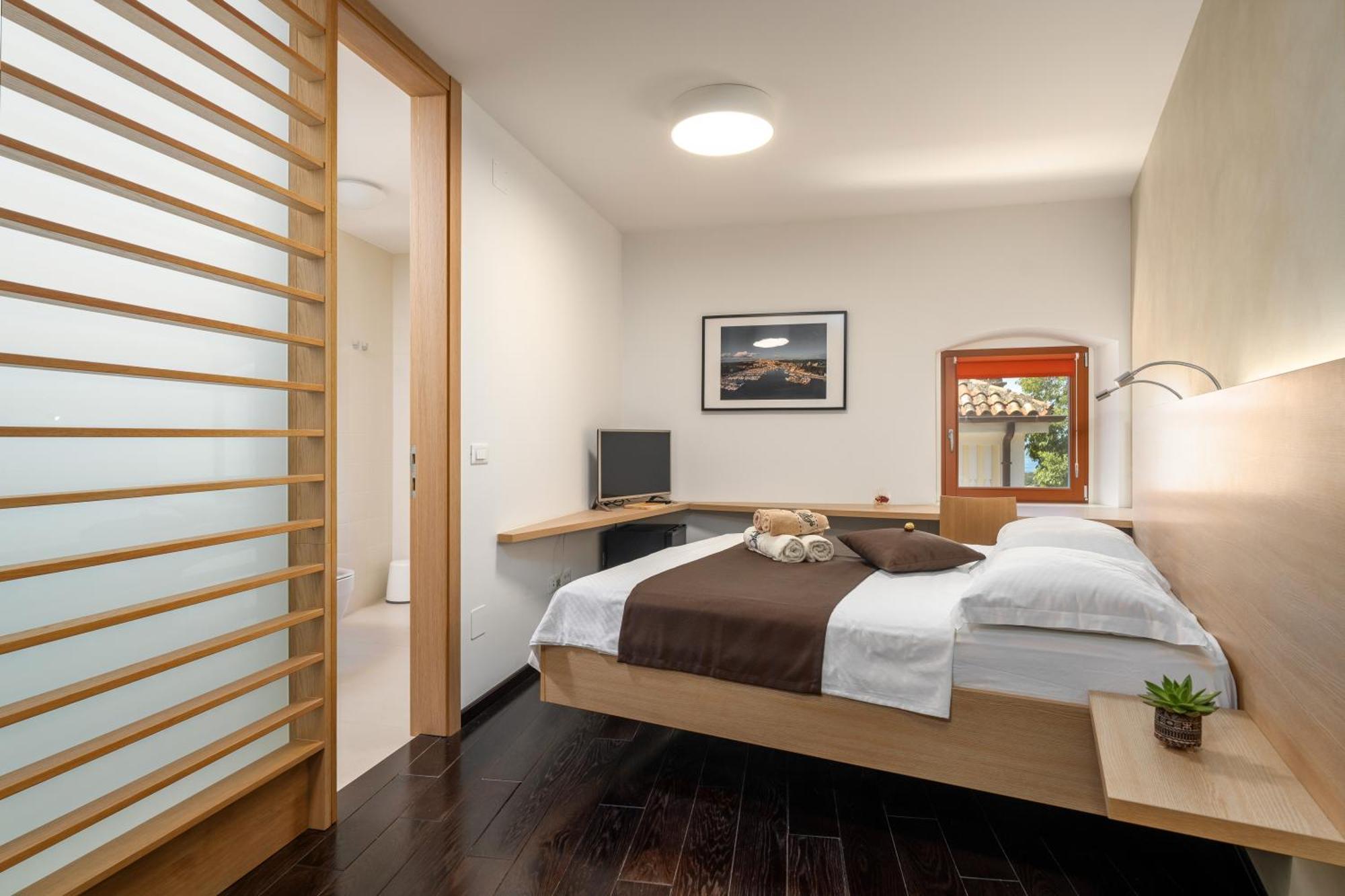 Boutique Wrungel Hotell Vrsar Eksteriør bilde