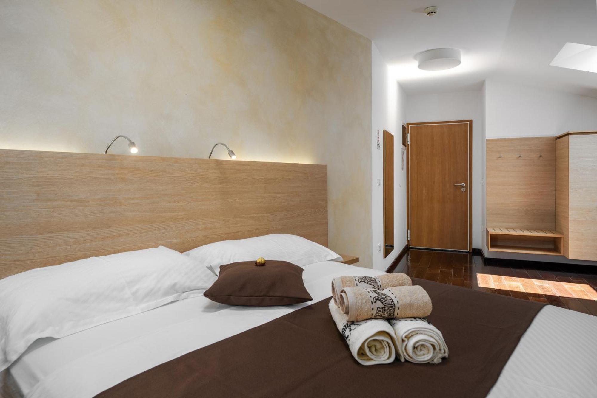 Boutique Wrungel Hotell Vrsar Eksteriør bilde